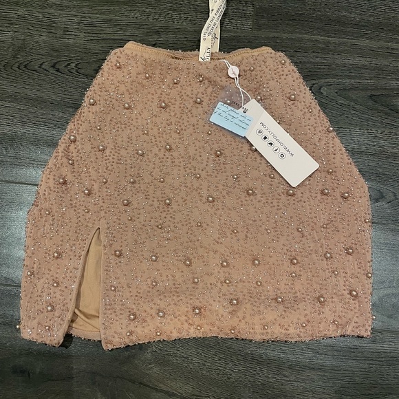 NWT Oh Polly embellished mini skirt - Picture 4 of 8